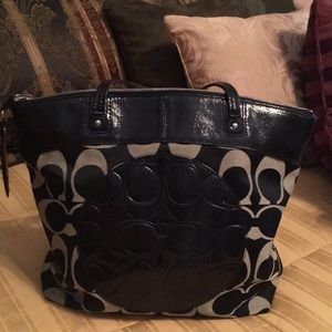 COACH SIGNATURE TOTE